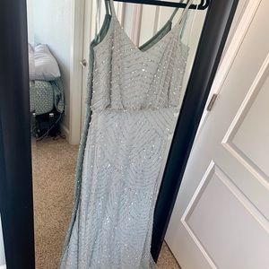 Designer Adriana Papel.